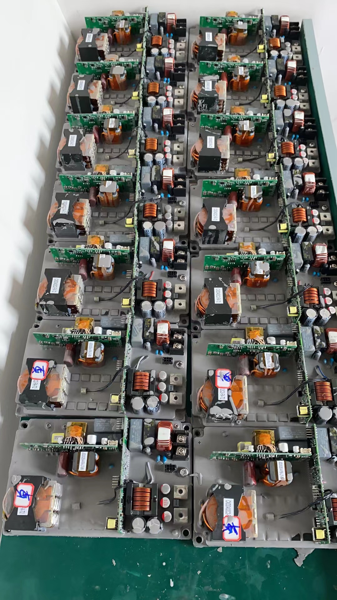 1699429256692075.jpg 車載模塊電源.jpg